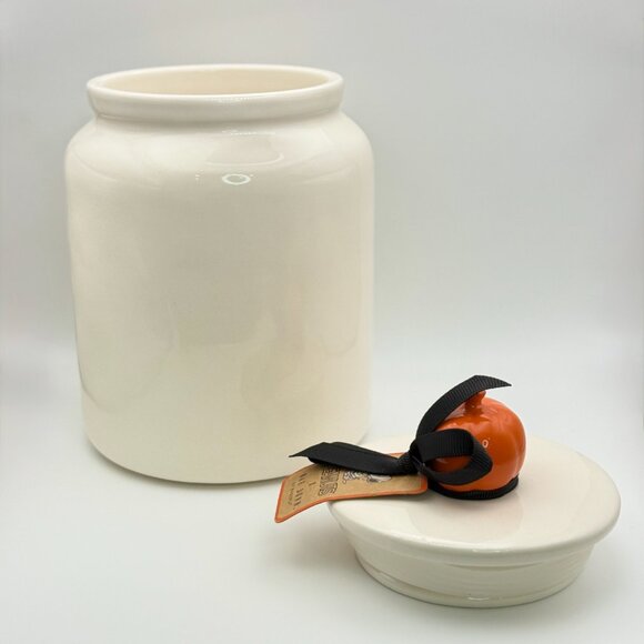 Snoopy Halloween treat jar by Rae Dunn | Spooky treats jar with pumpkin topper - Picture 2 of 4